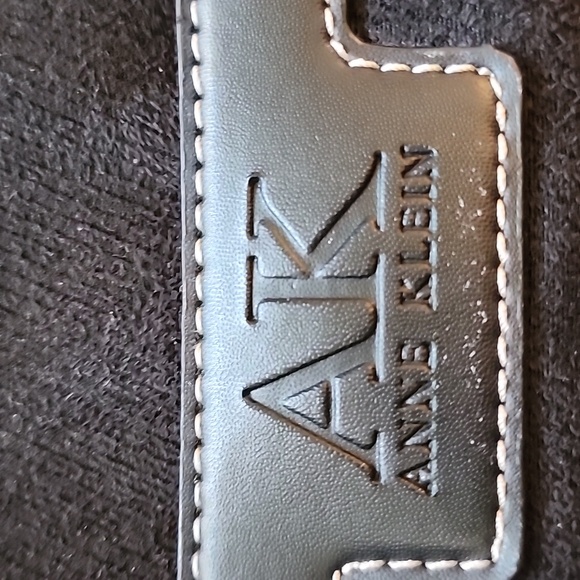 Anne Klein Black Tote Bag - Picture 2 of 12